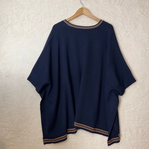 HOUSE OF HARLOW 1960 O/S Poncho V Neck Striped Trim Super Soft Navy Gold NWT - Picture 3 of 9
